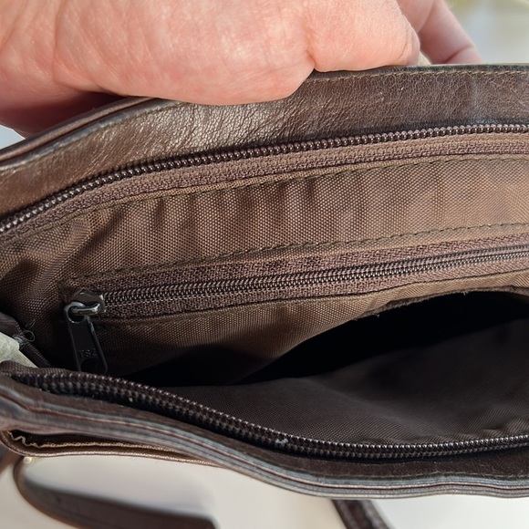 Vintage Tignanello Chocolate Brown Leather Purse - Picture 9 of 11